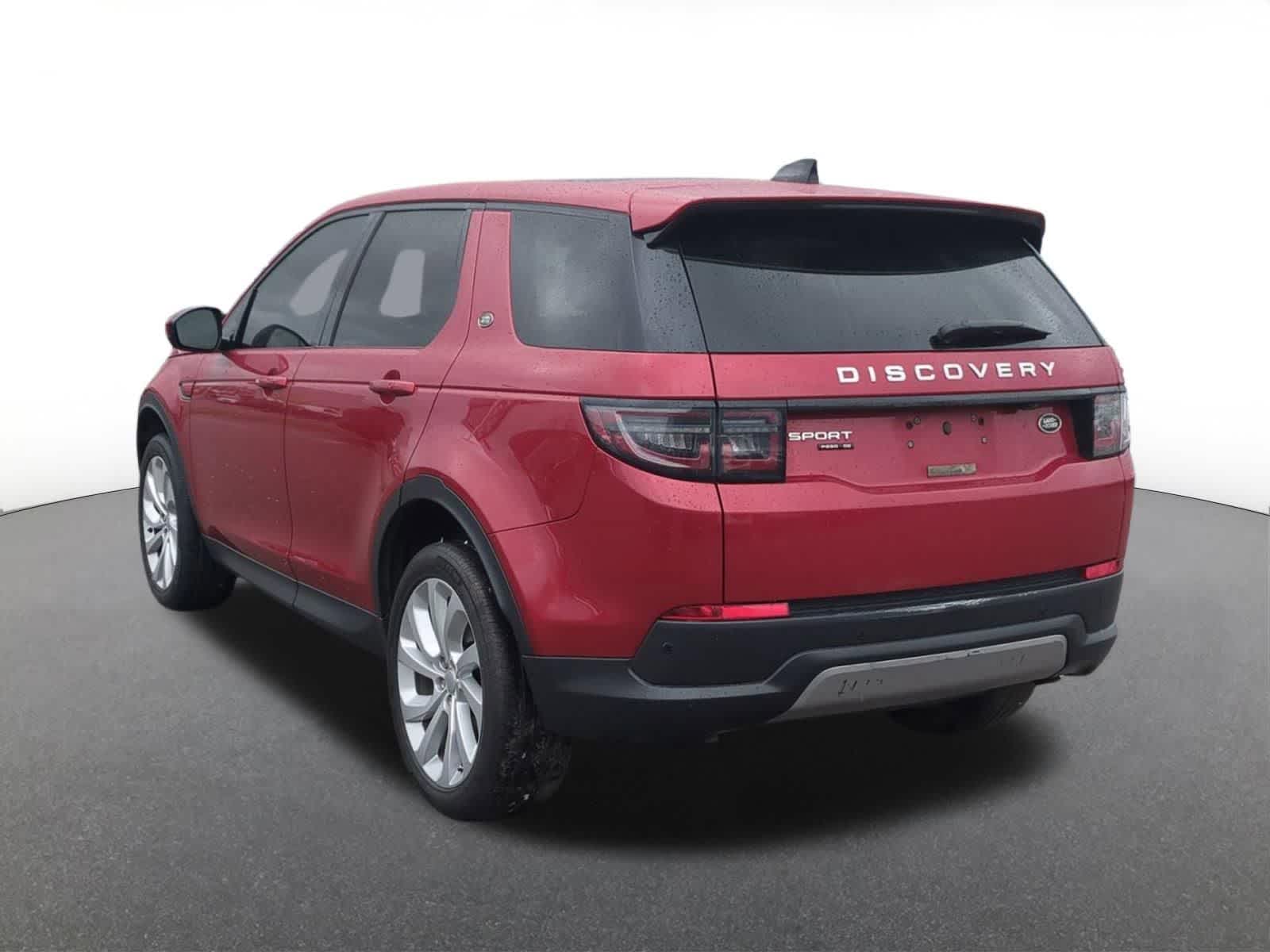 Thumbnail: 2020 Land Rover Discovery Sport - 4