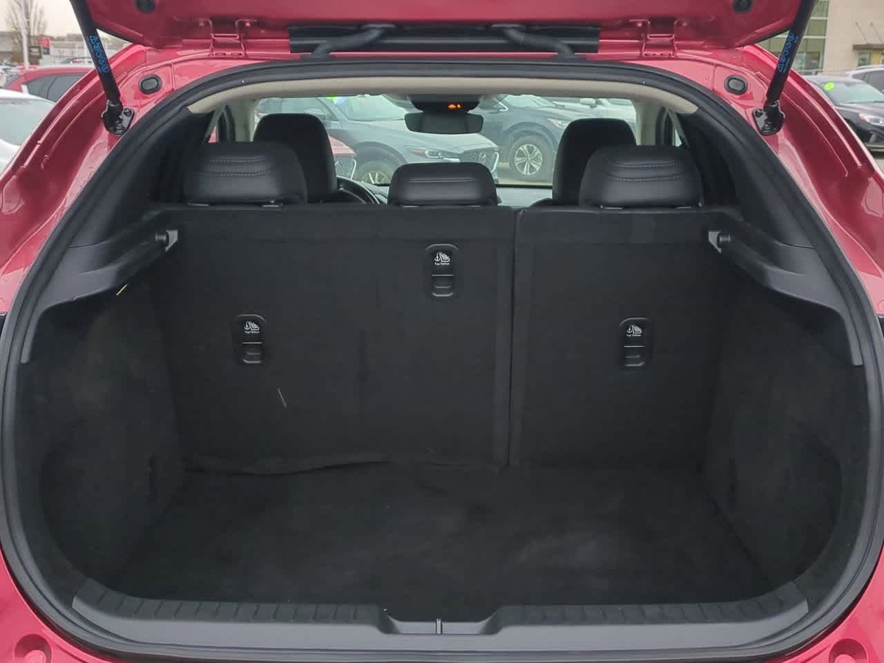 Thumbnail: 2022 Mazda CX-30 - 30