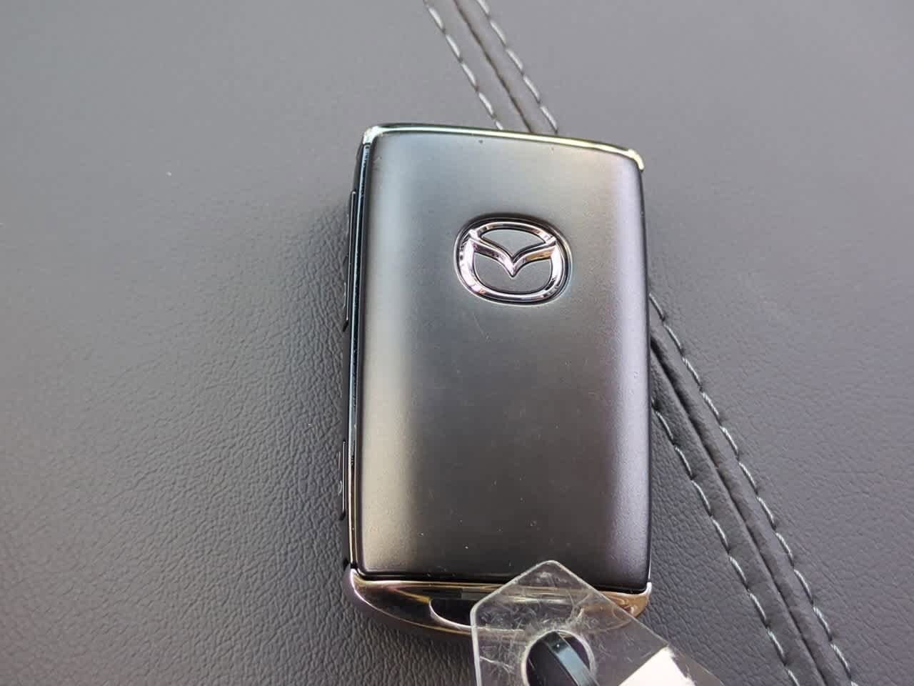 Thumbnail: 2025 Mazda CX-30 - 32