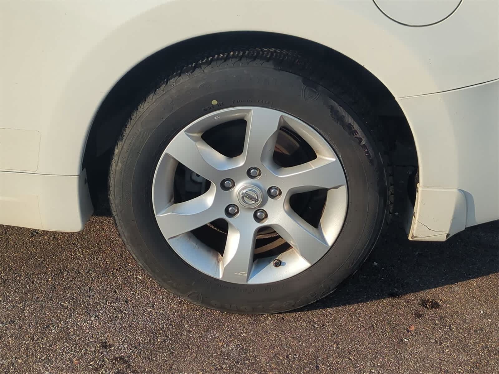 Thumbnail: 2008 Nissan Altima - 13