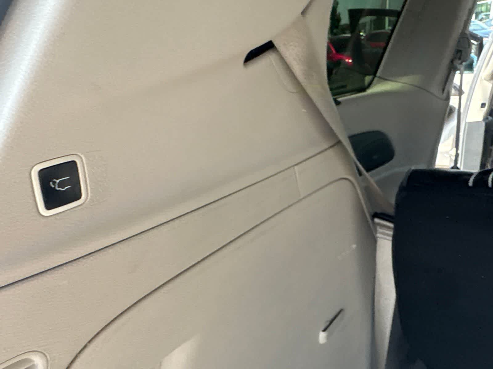 Thumbnail: 2019 Chrysler Pacifica - 22