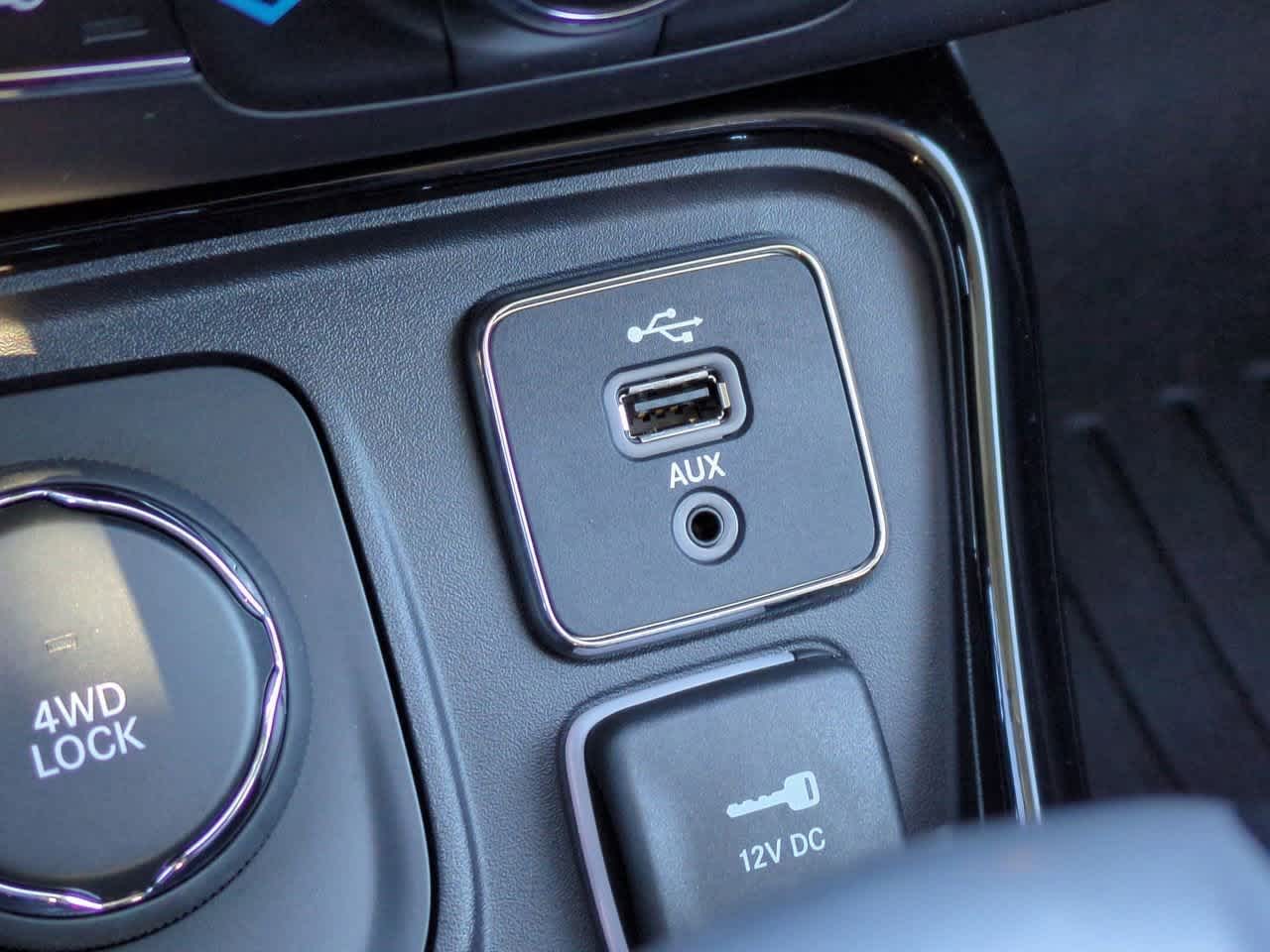 Thumbnail: 2018 Jeep Compass - 26