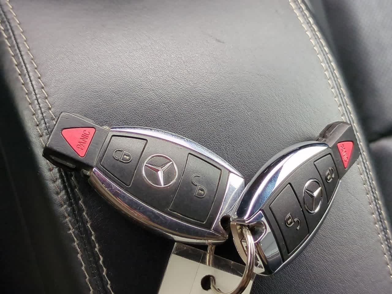 Thumbnail: 2011 Mercedes-Benz G-Class - 36