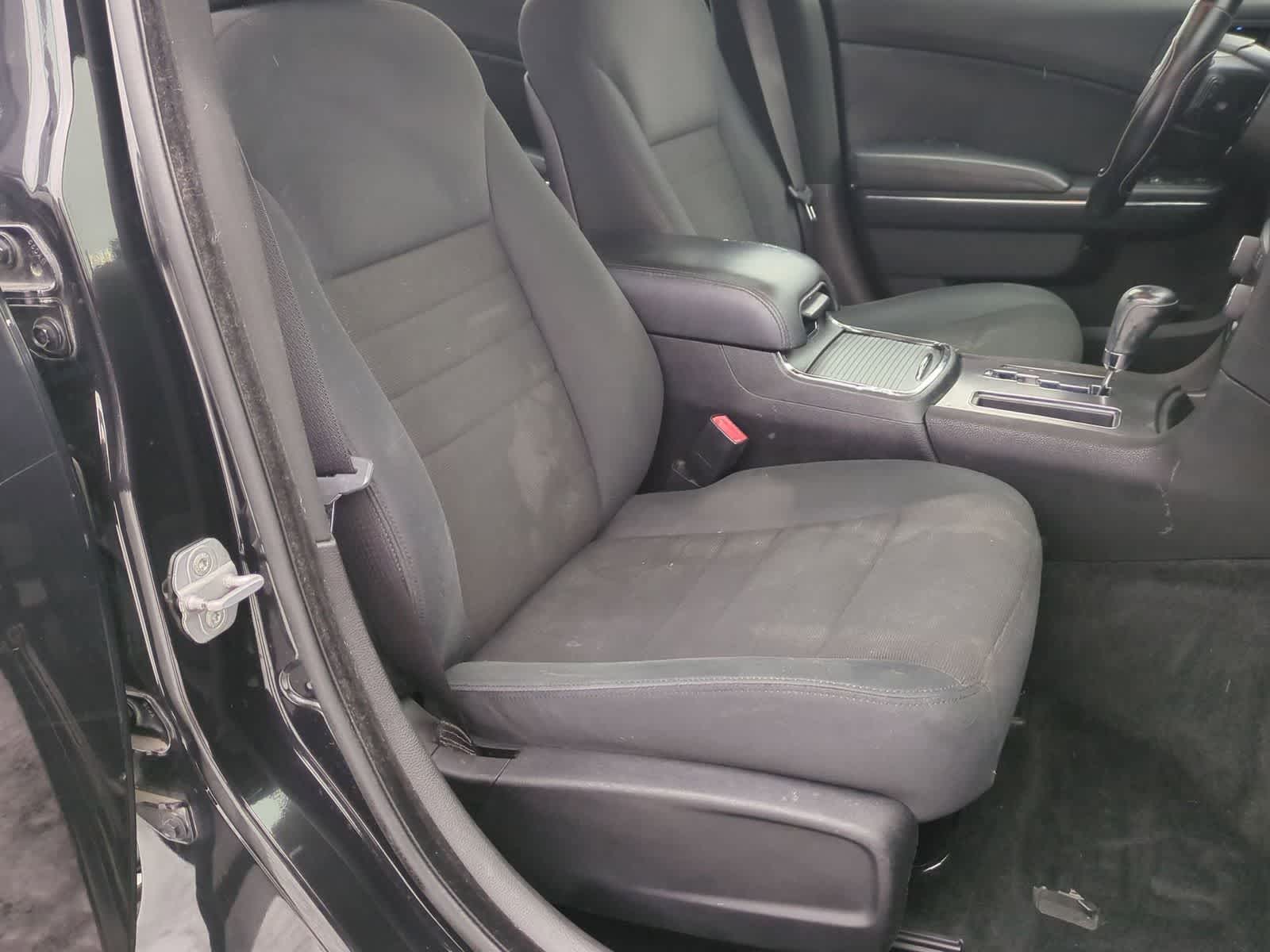 Thumbnail: 2011 Dodge Charger - 22