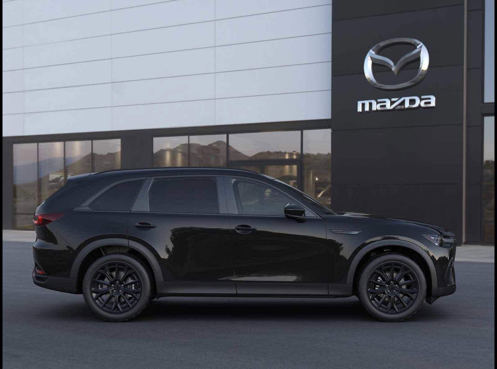 Thumbnail: 2026 Mazda CX-70 - 5