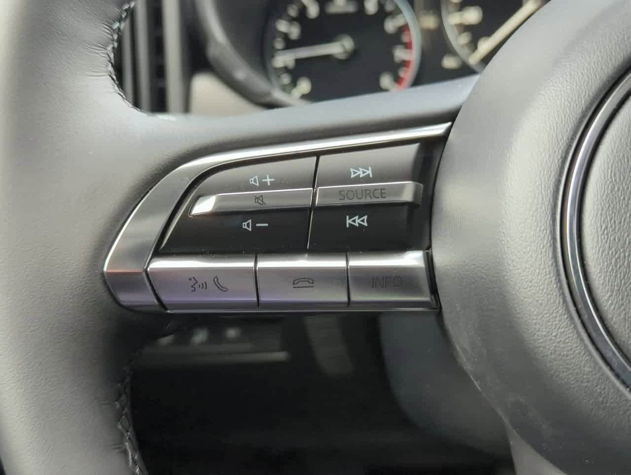 Thumbnail: 2025 Mazda CX-50 - 23