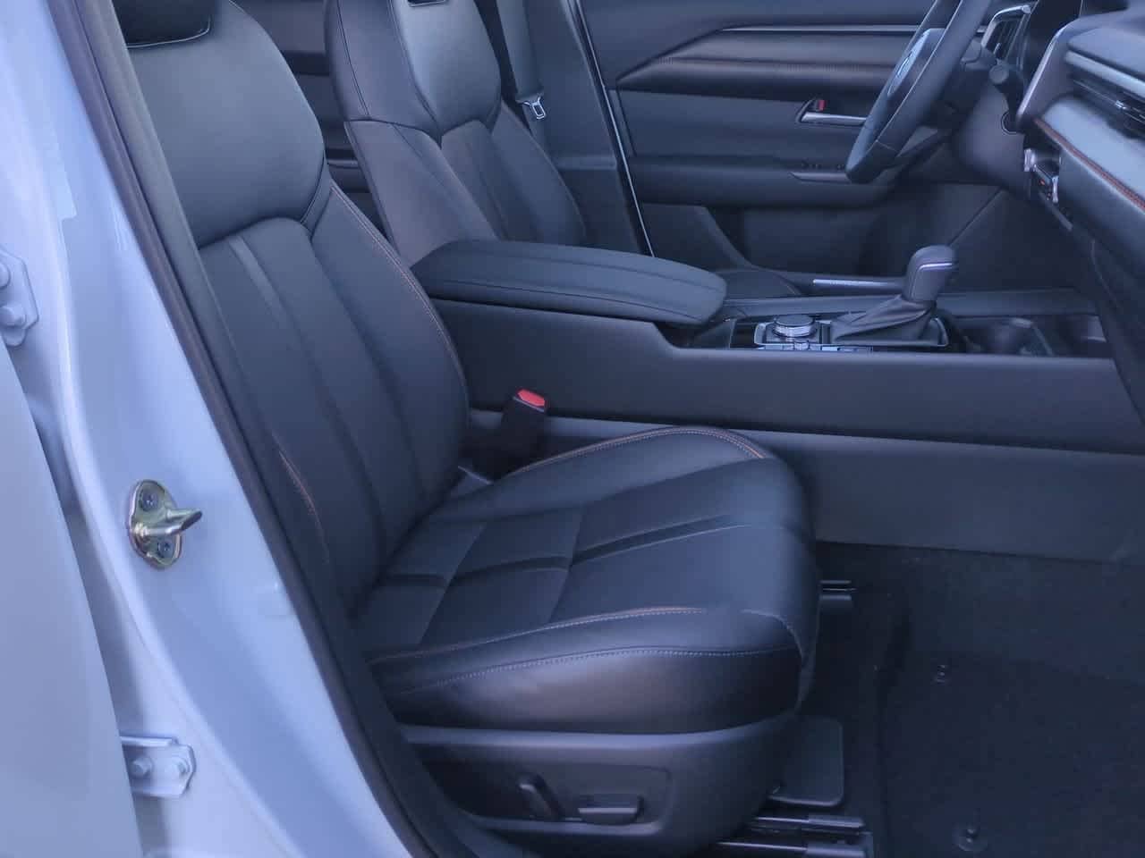 Thumbnail: 2026 Mazda CX-50 - 22