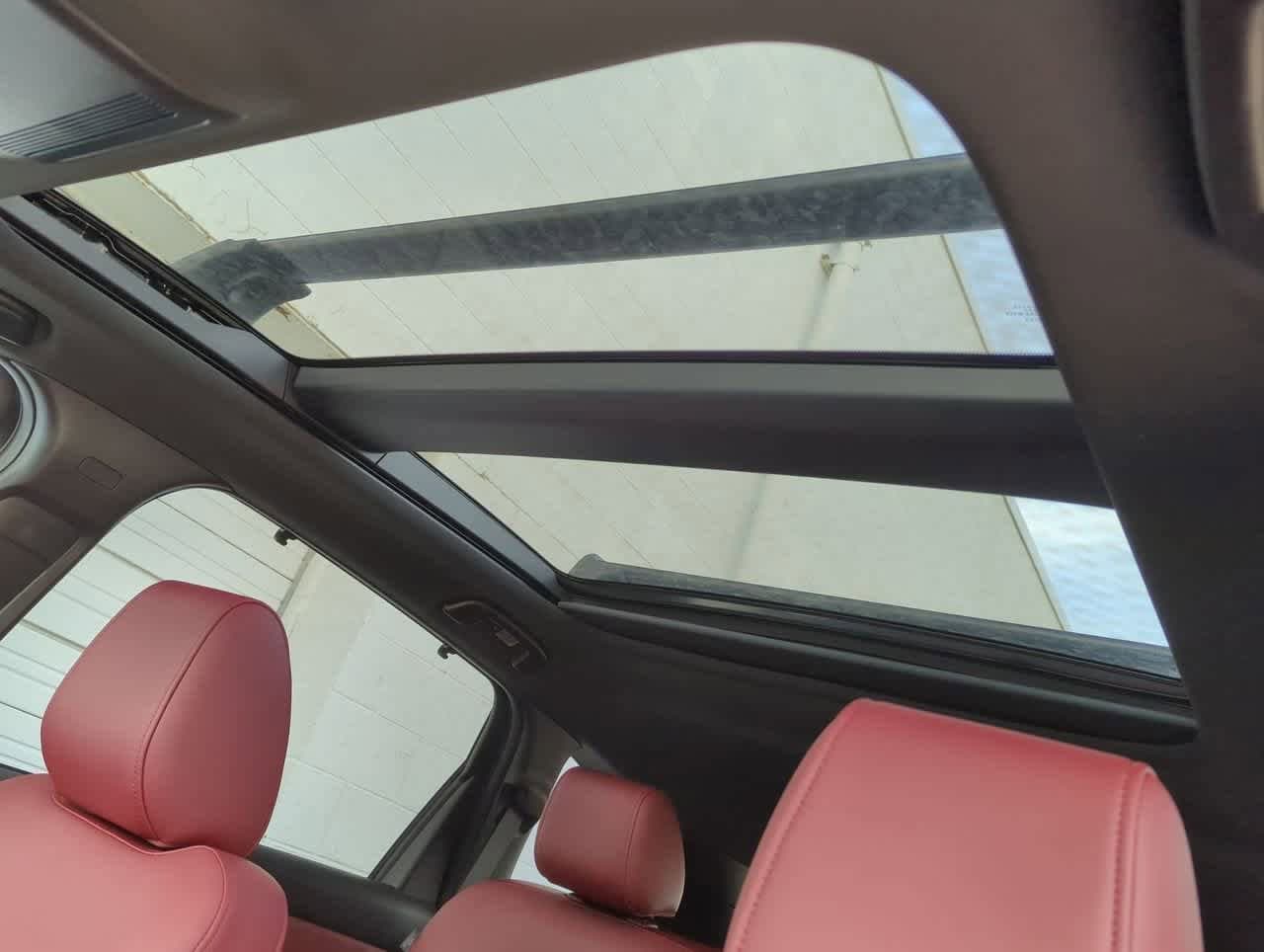 Thumbnail: 2025 Mazda CX-70 - 17