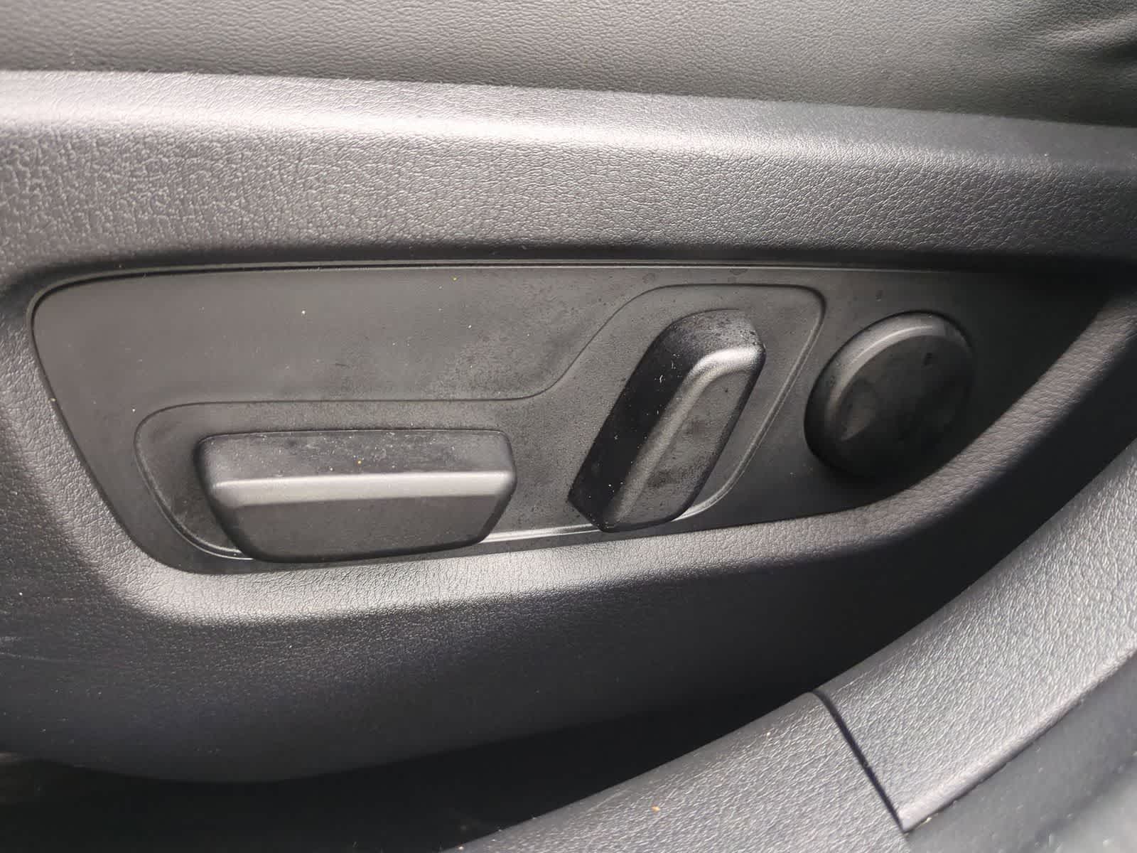 Thumbnail: 2023 Mazda CX-30 - 16