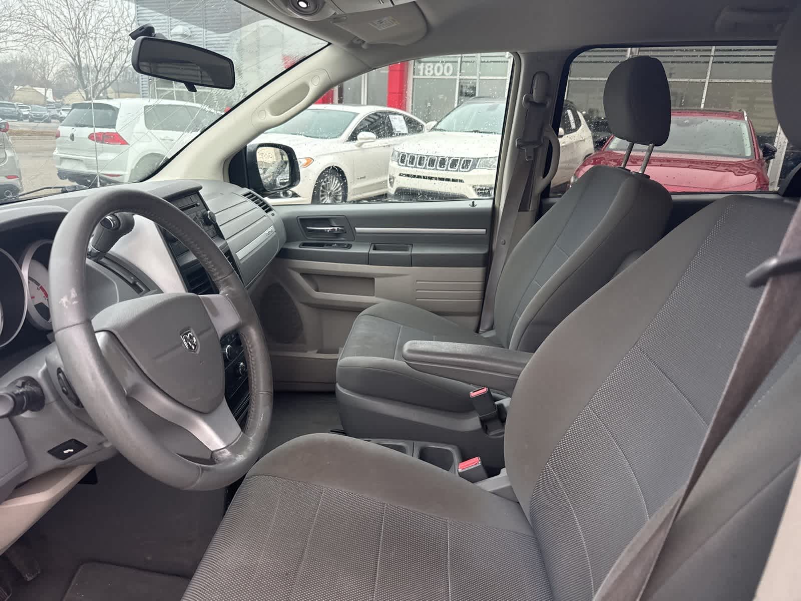 Thumbnail: 2009 Dodge Grand Caravan - 9