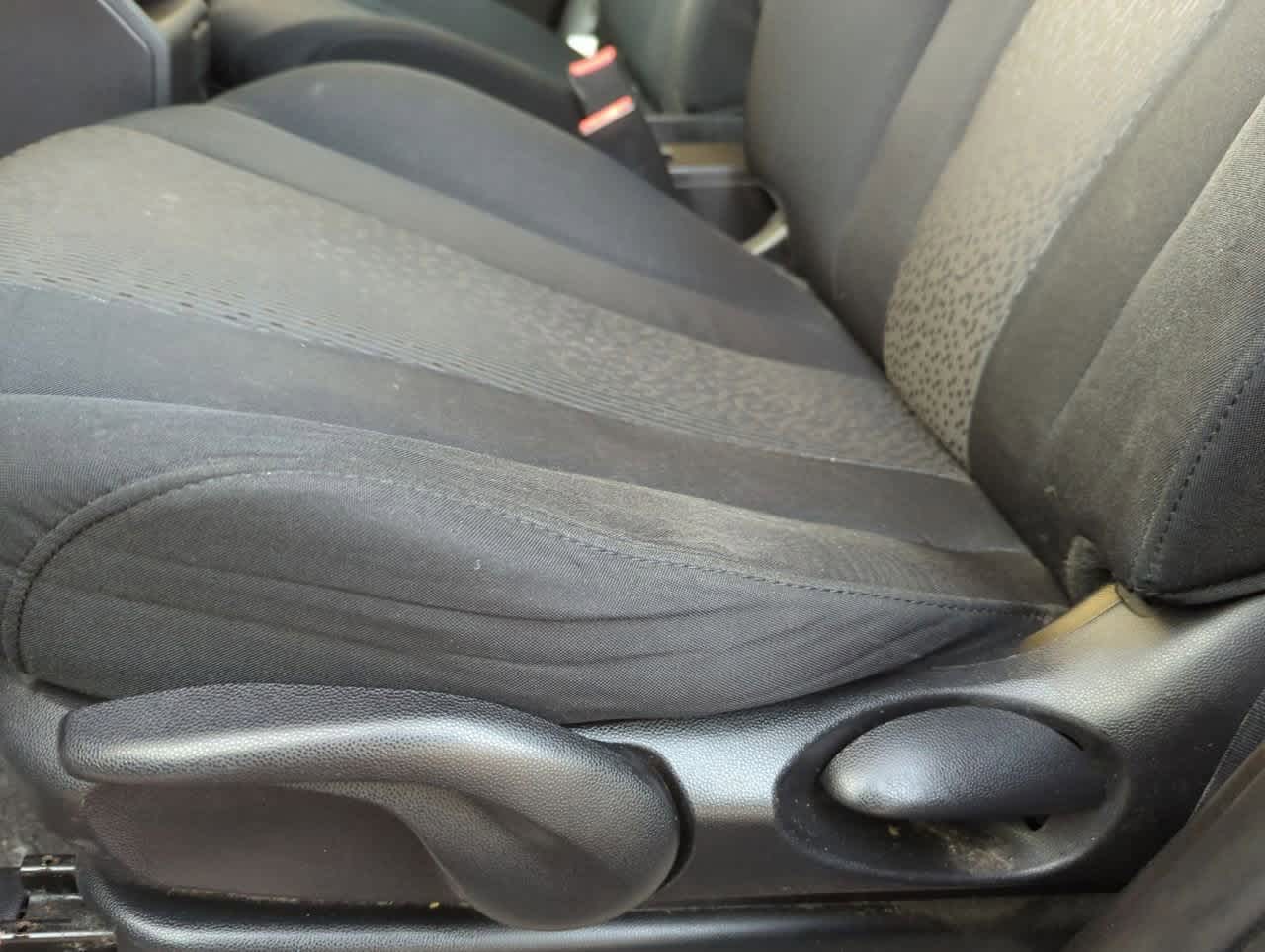 Thumbnail: 2012 Mazda Mazda5 - 16