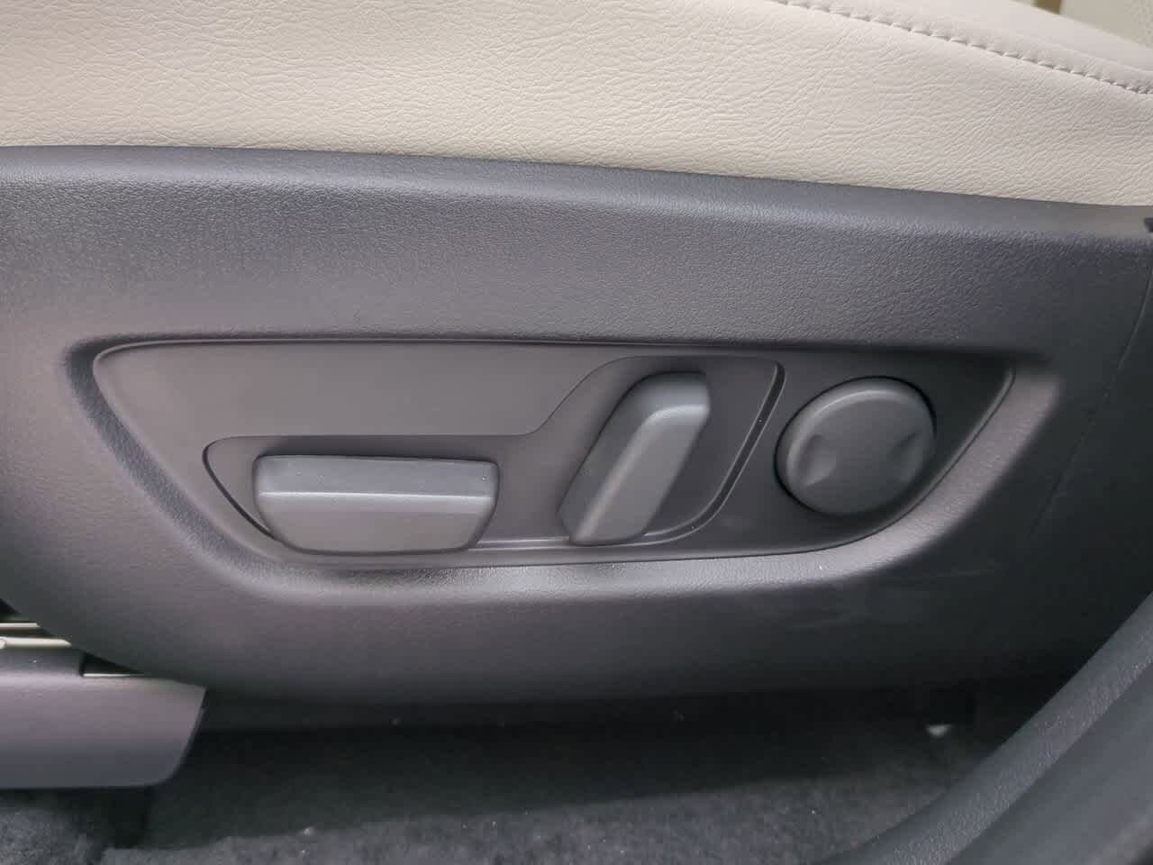 Thumbnail: 2026 Mazda CX-90 - 16