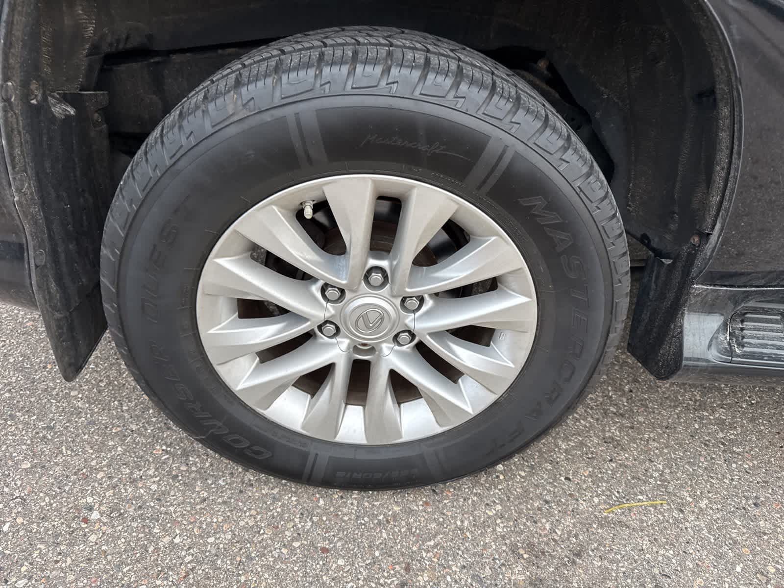 Thumbnail: 2019 Lexus GX - 10