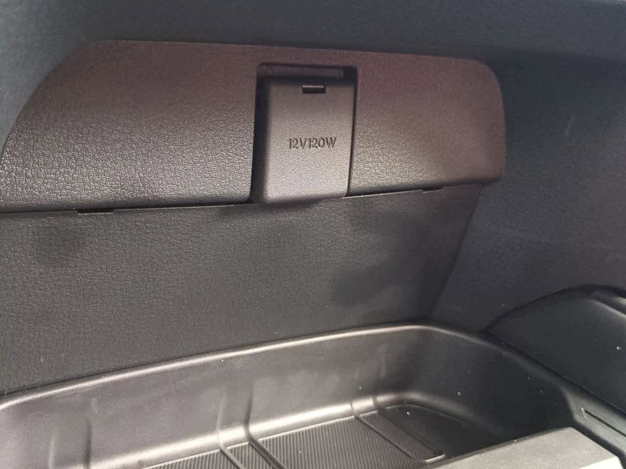 Thumbnail: 2025 Mazda CX-50 - 30