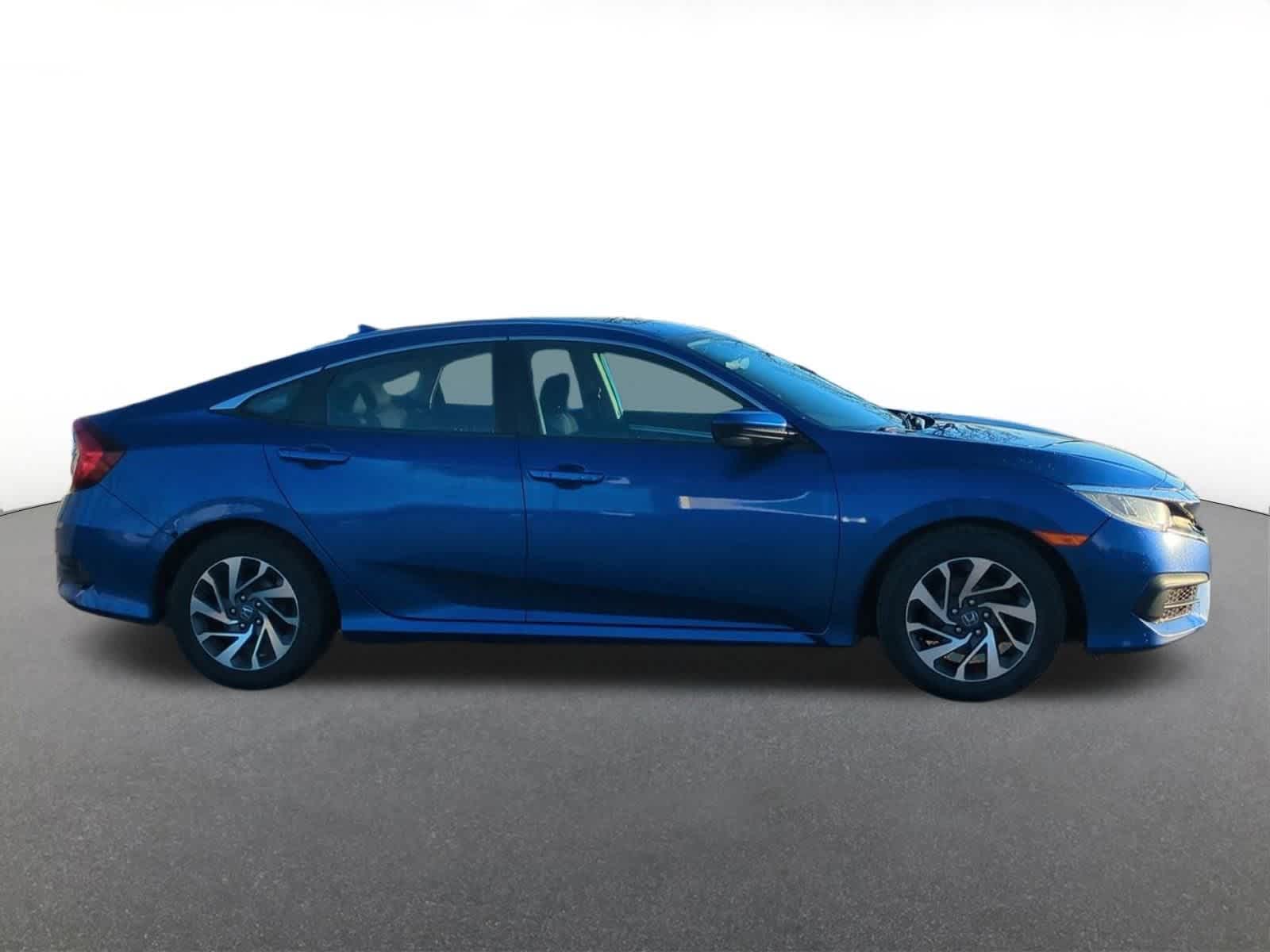 Thumbnail: 2017 Honda Civic - 7