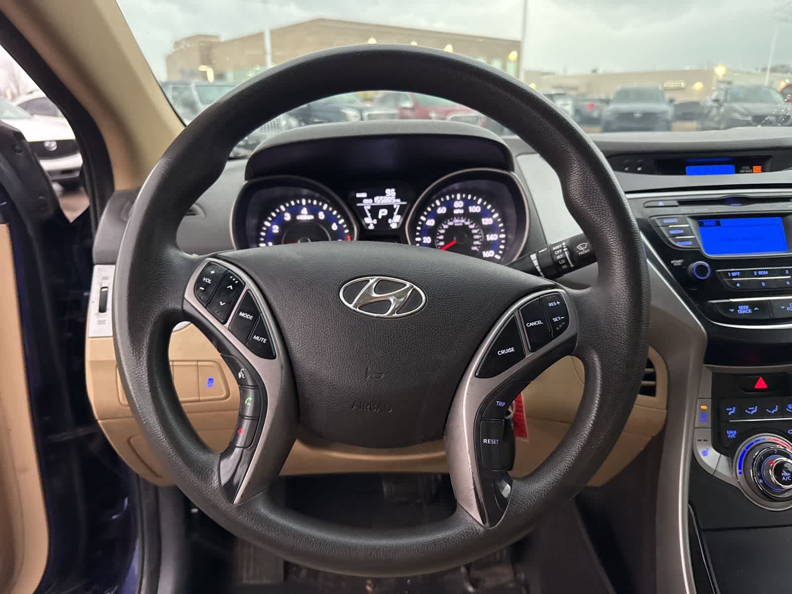 Thumbnail: 2013 Hyundai Elantra - 20