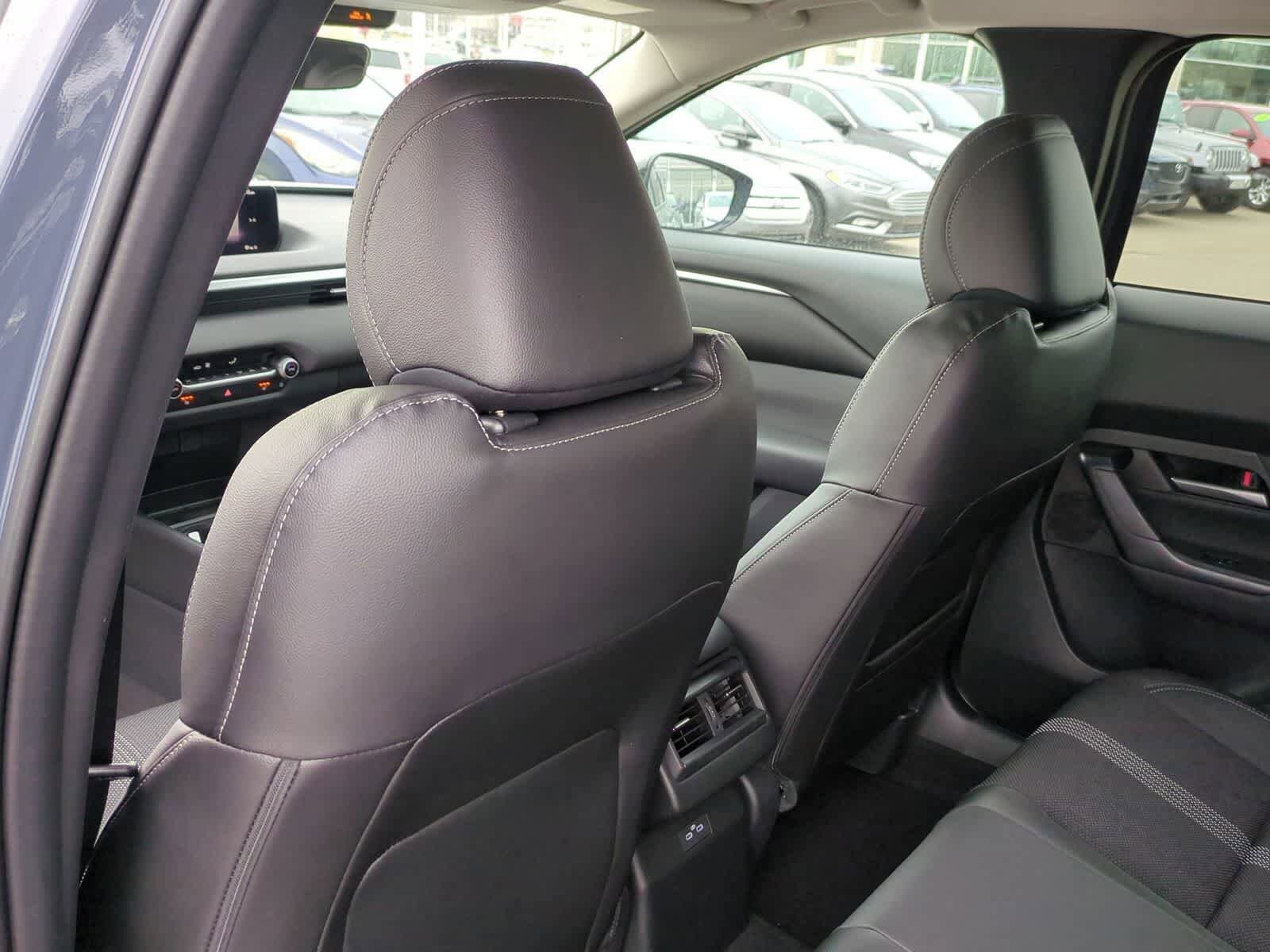 Thumbnail: 2026 Mazda CX-50 - 17