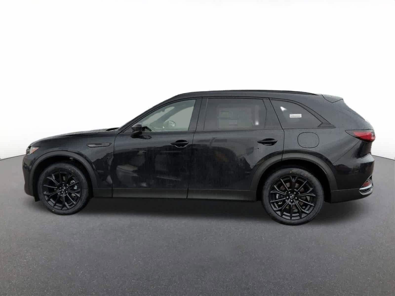 Thumbnail: 2025 Mazda CX-70 - 3