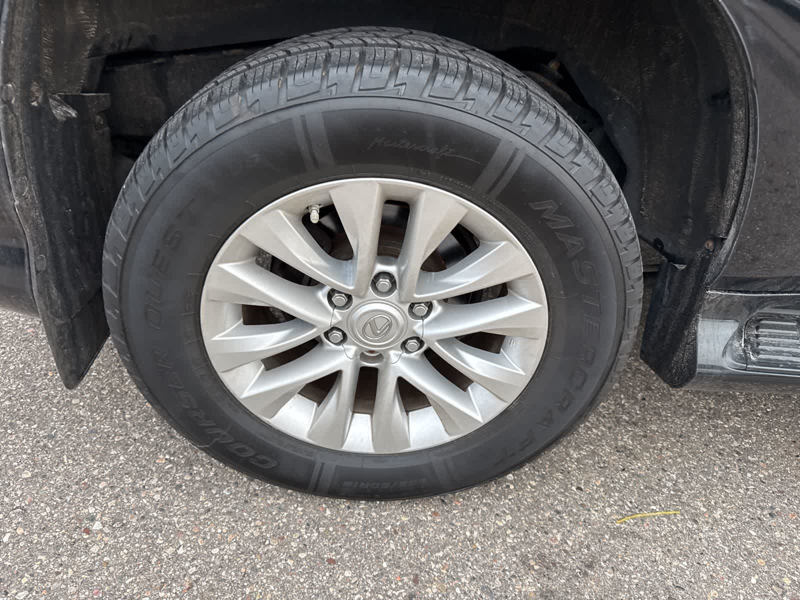 Thumbnail: 2019 Lexus GX - 10