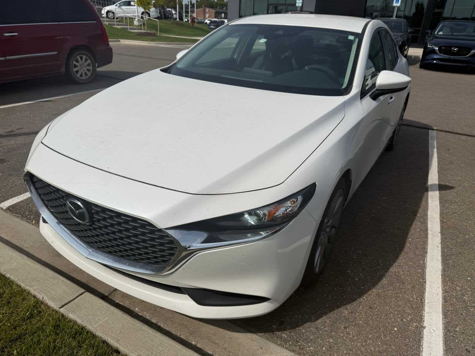 2022 Mazda Mazda3 Select photo 3