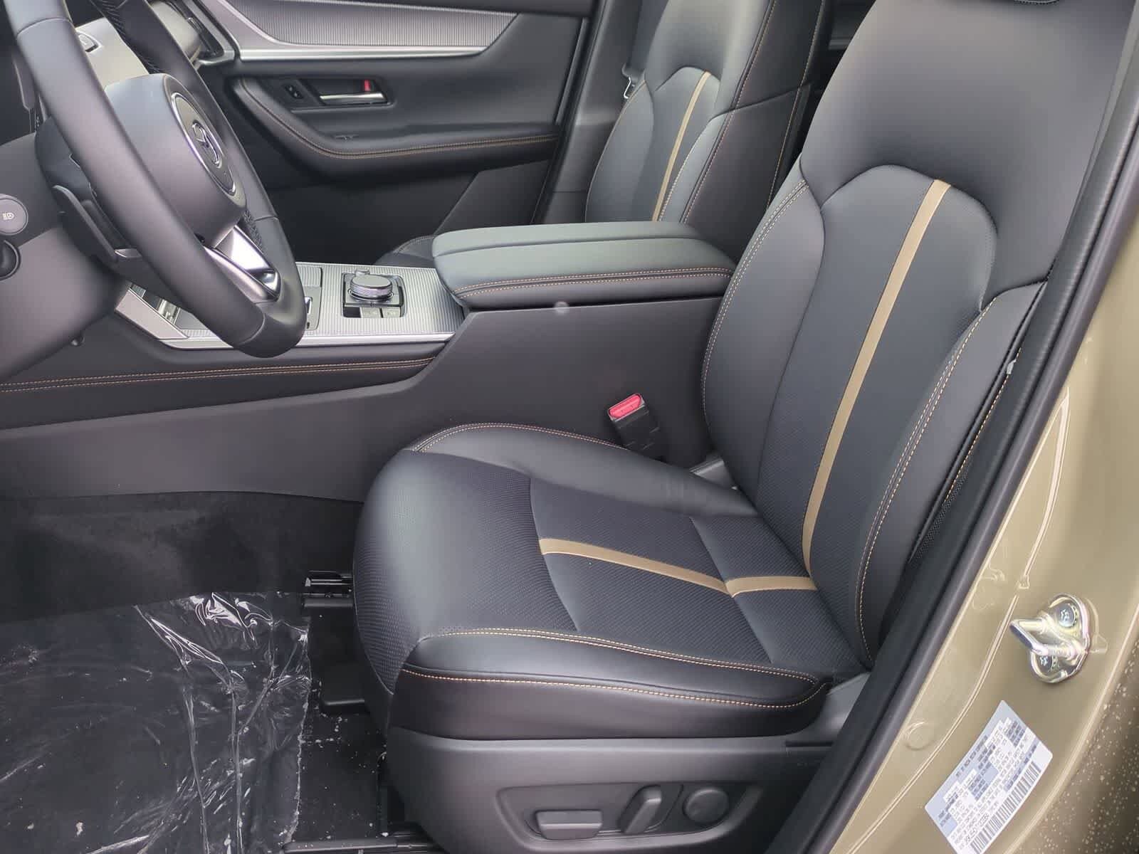 Thumbnail: 2026 Mazda CX-70 - 15