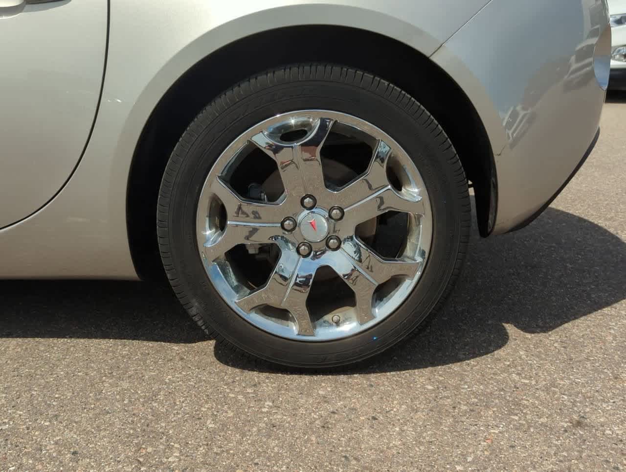 Thumbnail: 2008 Pontiac Solstice - 14