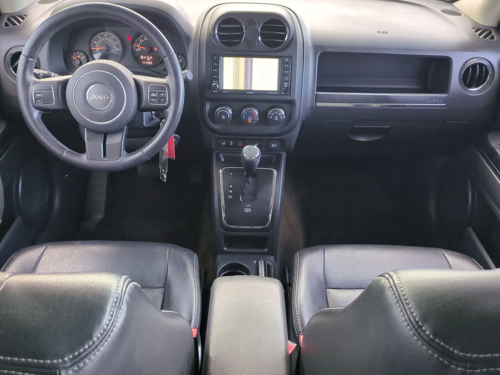 Thumbnail: 2016 Jeep Patriot - 15
