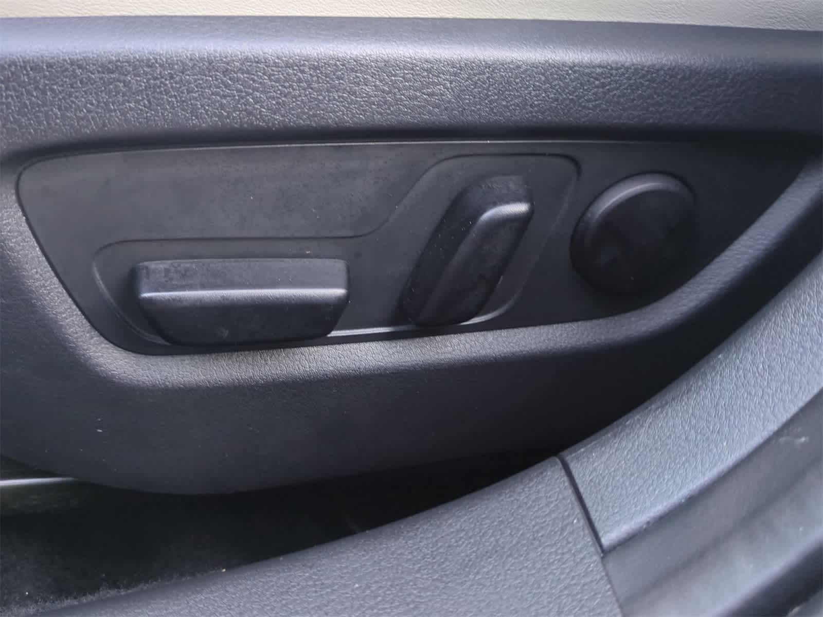 Thumbnail: 2025 Mazda CX-30 - 16