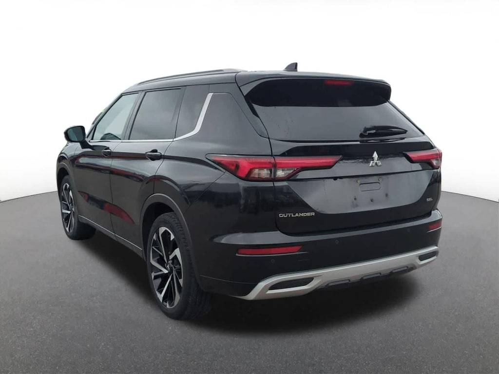 Used 2022 Mitsubishi Outlander SEL CUV