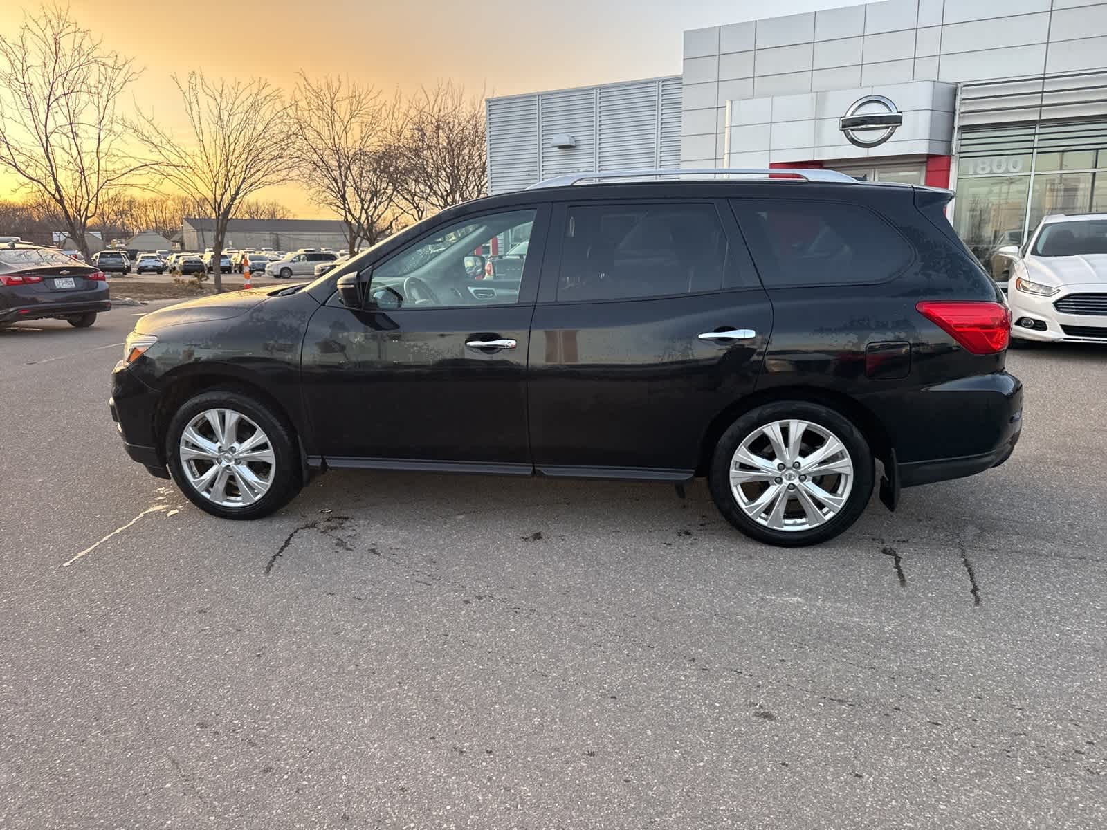 Thumbnail: 2018 Nissan Pathfinder - 8