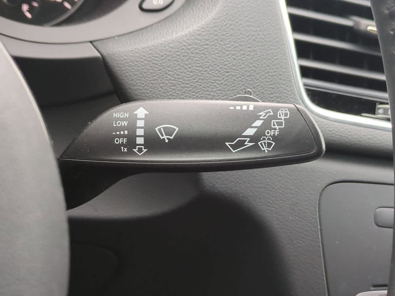 Thumbnail: 2016 Audi Q3 - 25