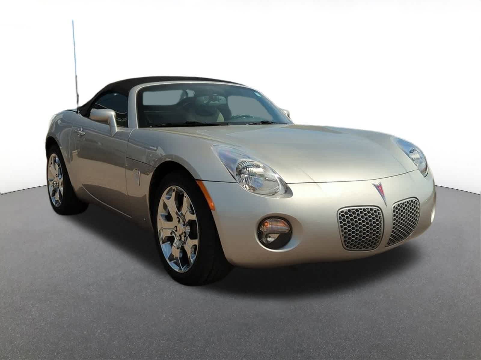 Thumbnail: 2008 Pontiac Solstice - 8