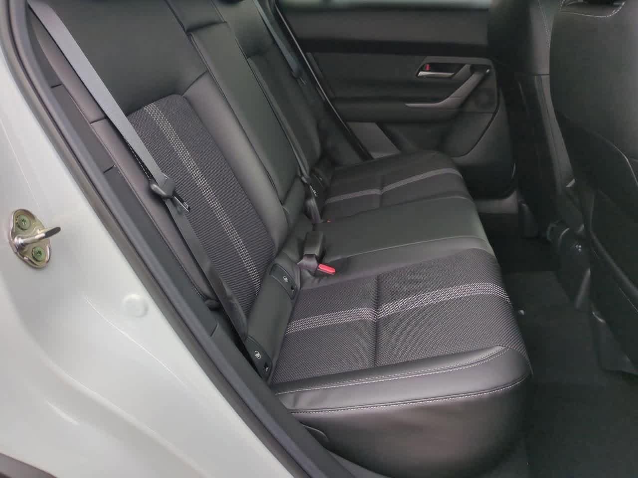 Thumbnail: 2025 Mazda CX-50 - 18