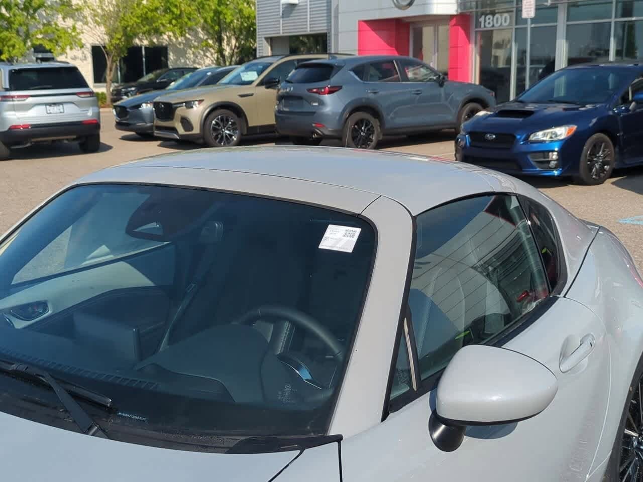 Thumbnail: 2025 Mazda MX-5 Miata - 10