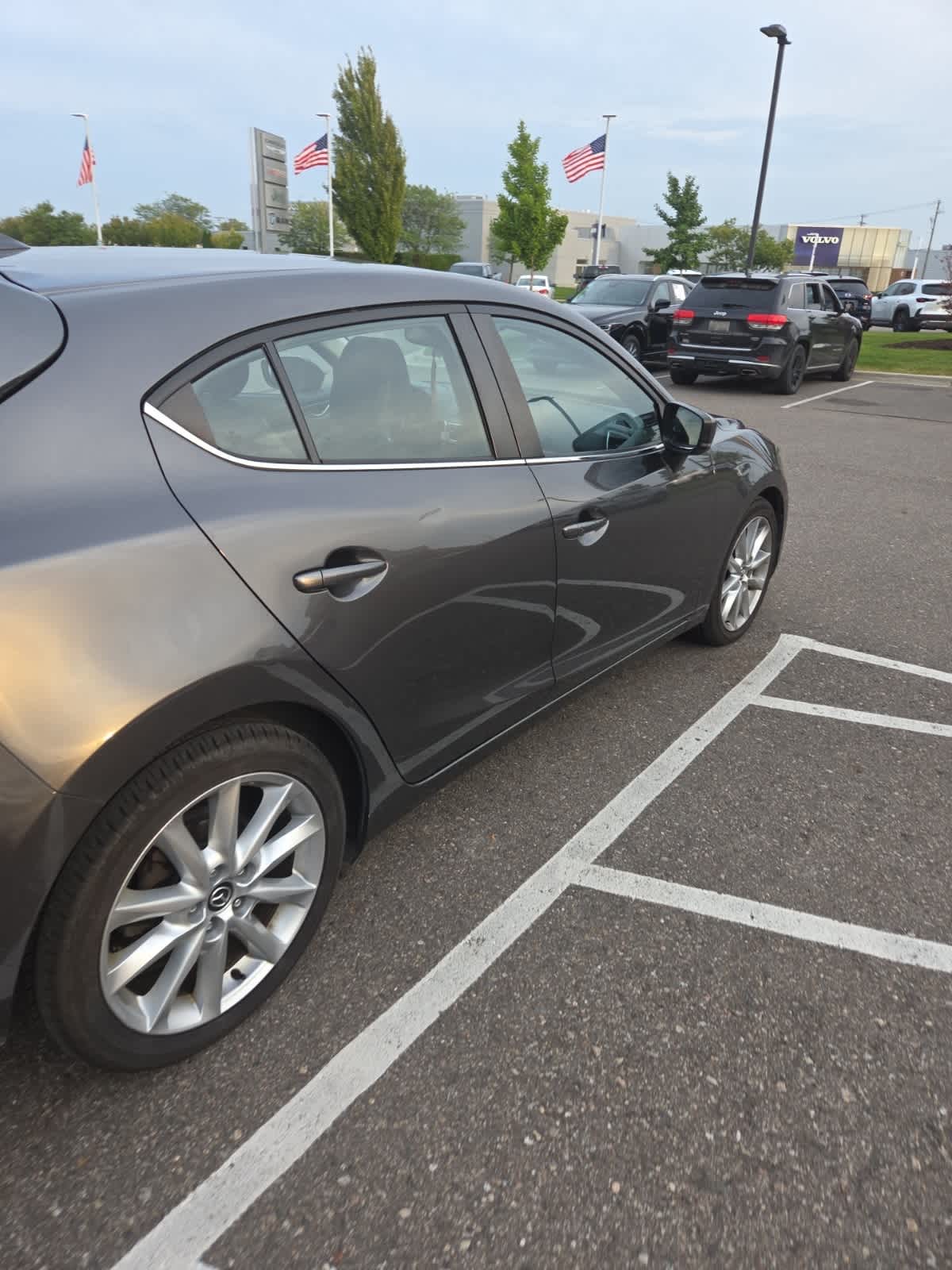 Thumbnail: 2017 Mazda Mazda3 - 3