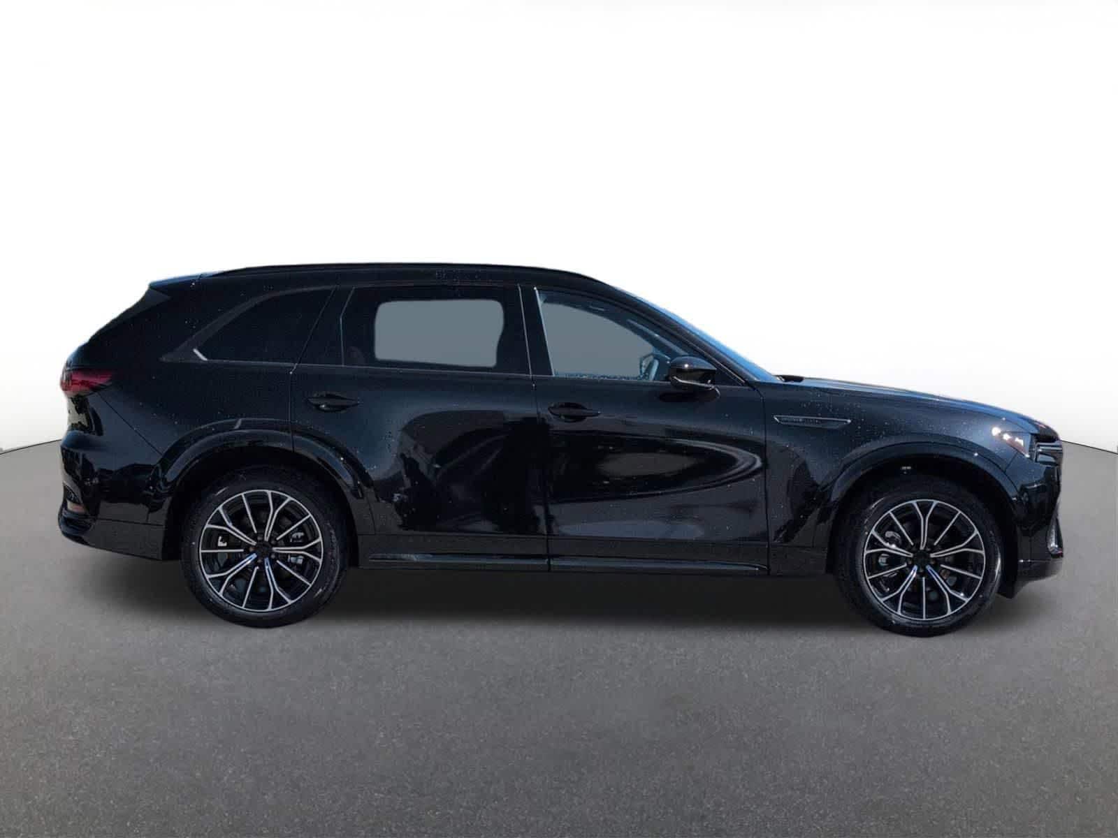 Thumbnail: 2026 Mazda CX-70 - 7