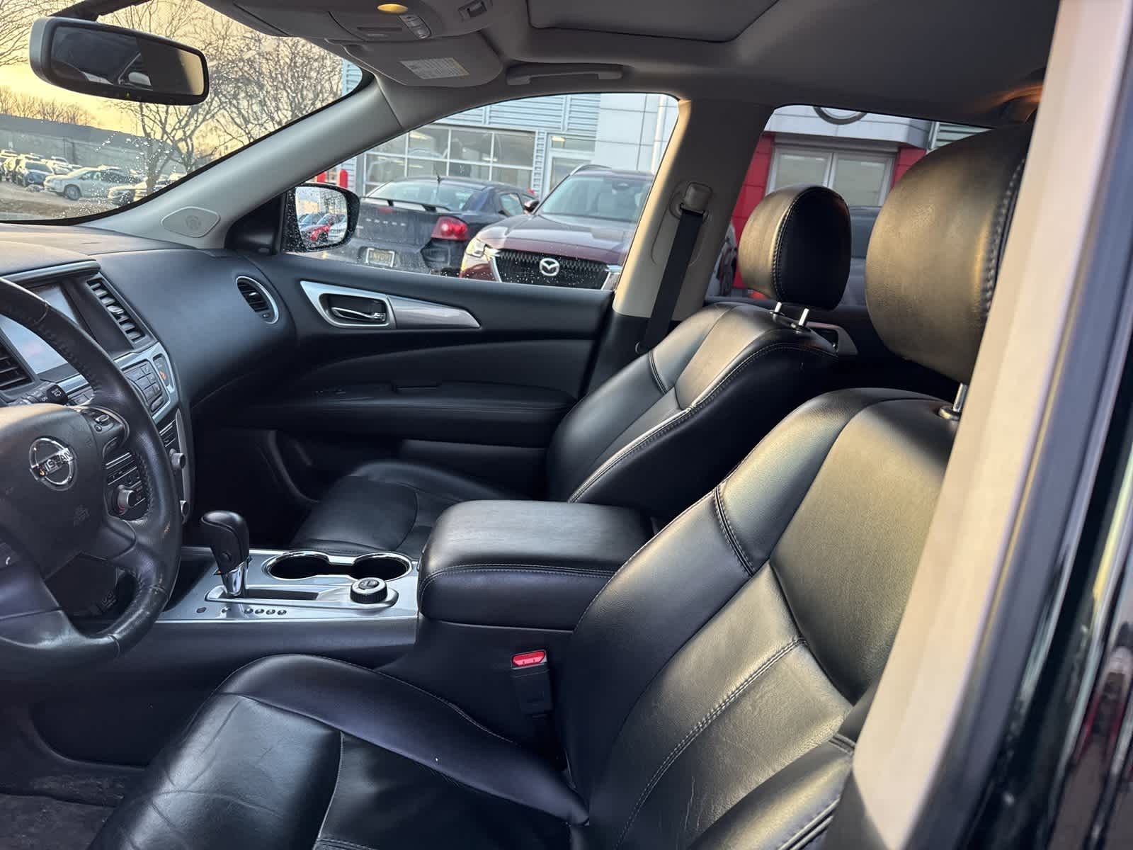 Thumbnail: 2018 Nissan Pathfinder - 14