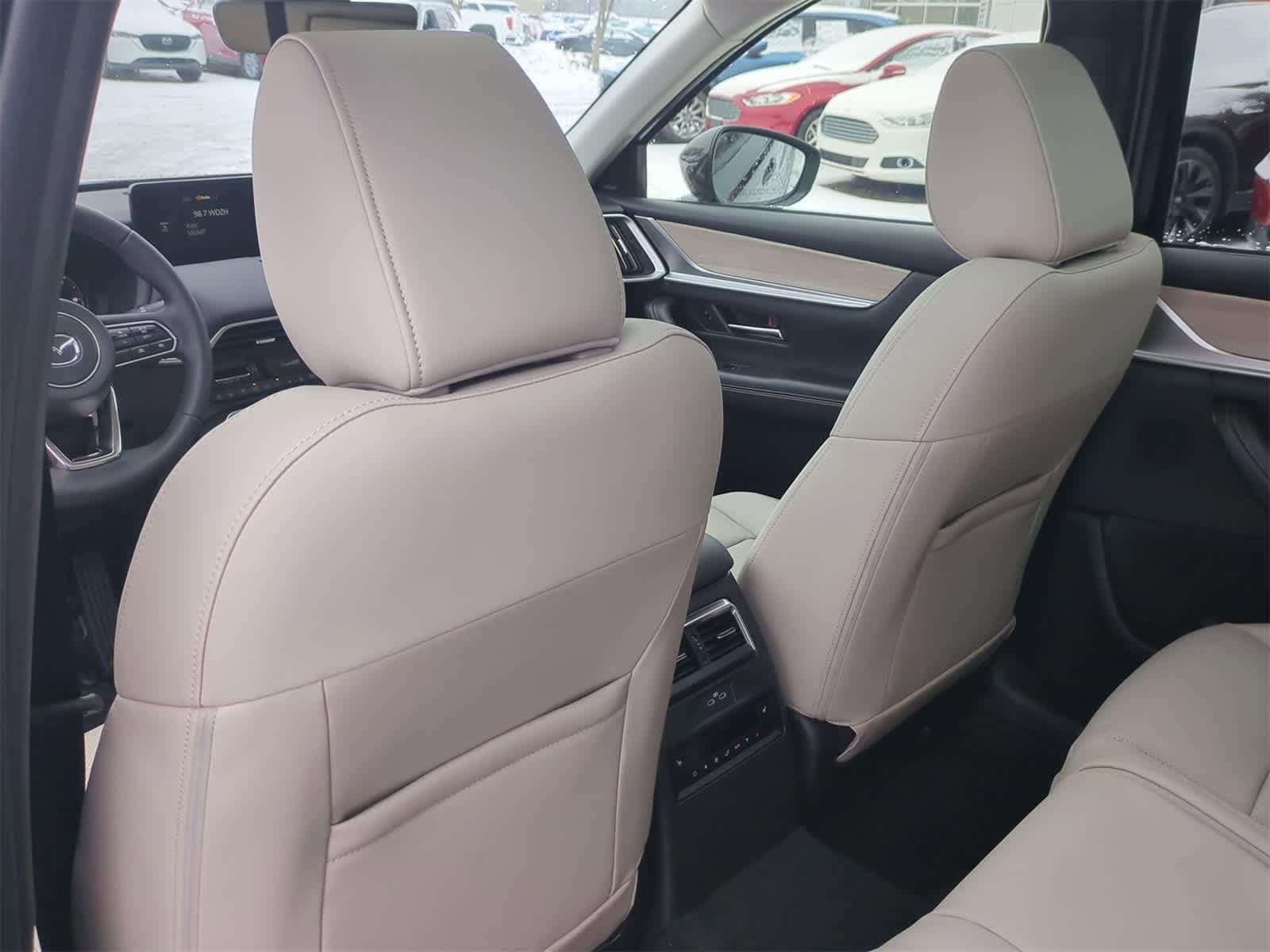 Thumbnail: 2026 Mazda CX-90 - 17