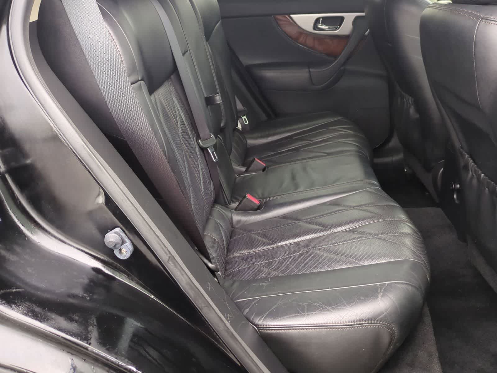 Thumbnail: 2012 INFINITI FX35 - 20