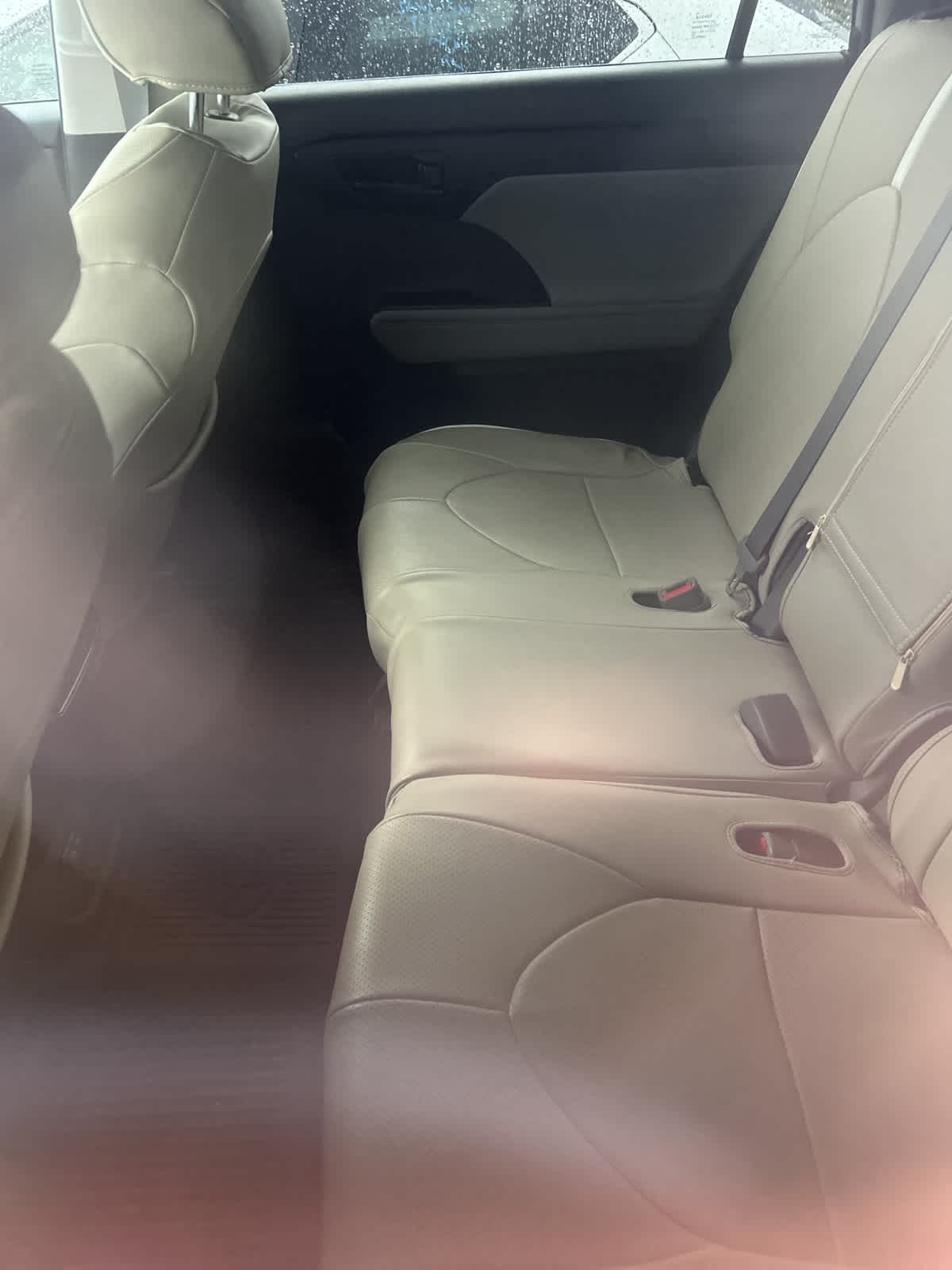 Thumbnail: 2022 Toyota Highlander - 15