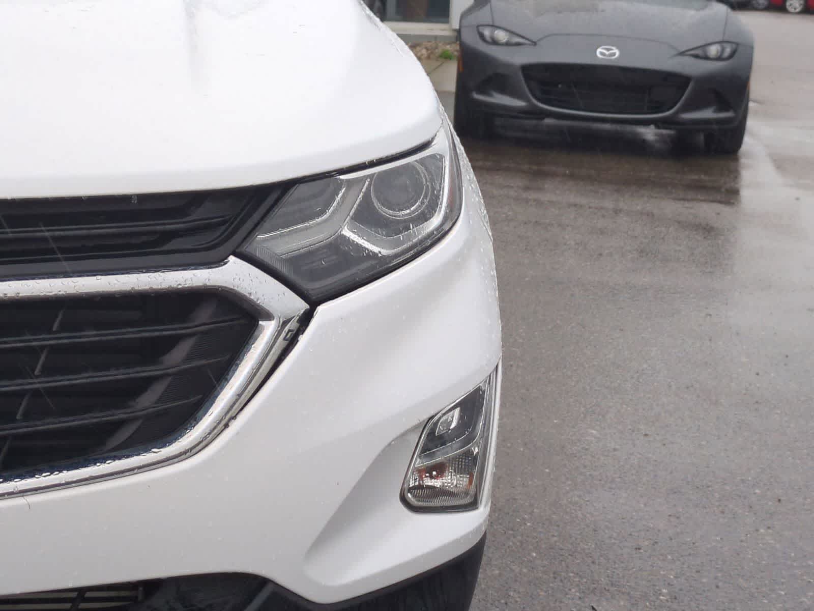 Thumbnail: 2019 Chevrolet Equinox - 10