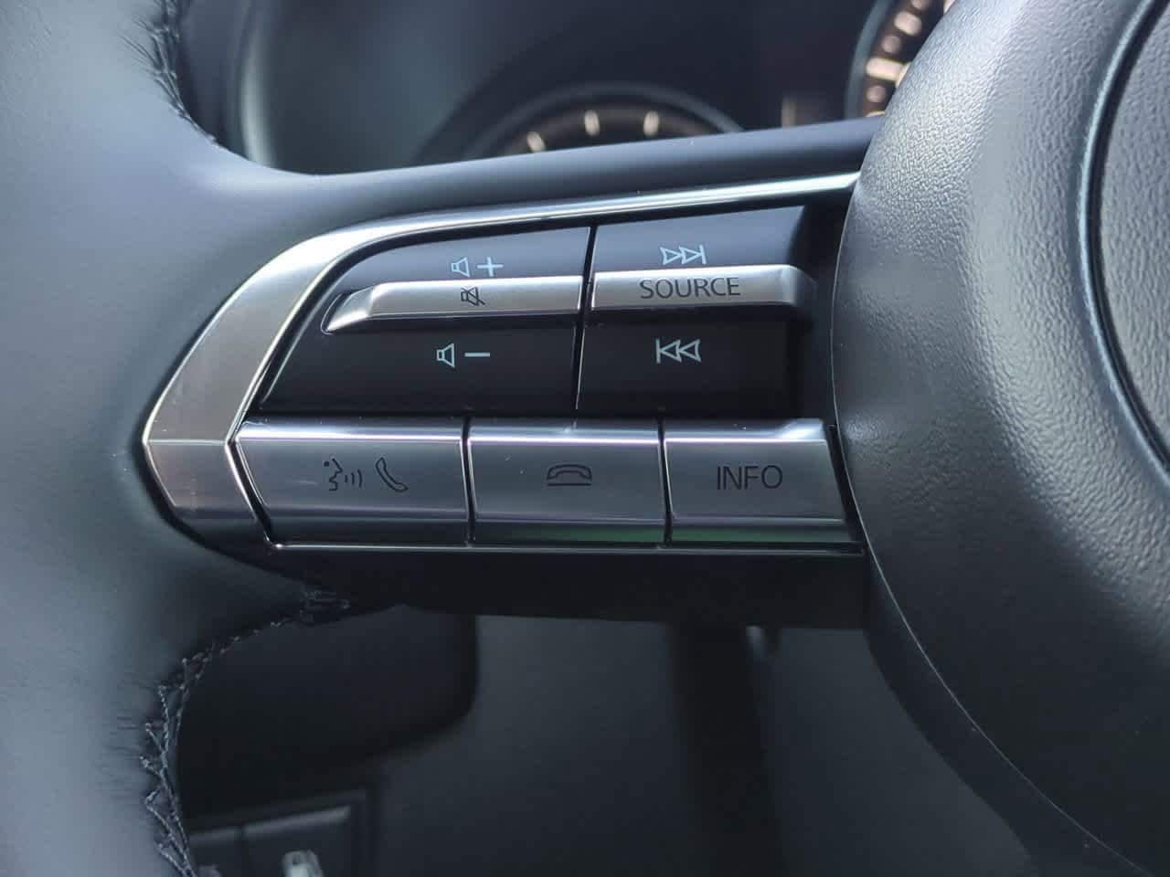 Thumbnail: 2025 Mazda CX-50 - 23