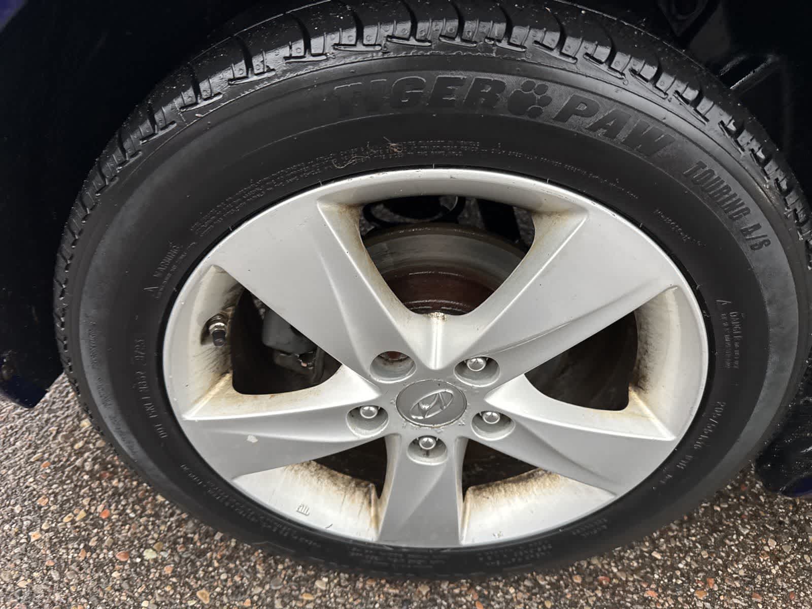 Thumbnail: 2013 Hyundai Elantra - 12