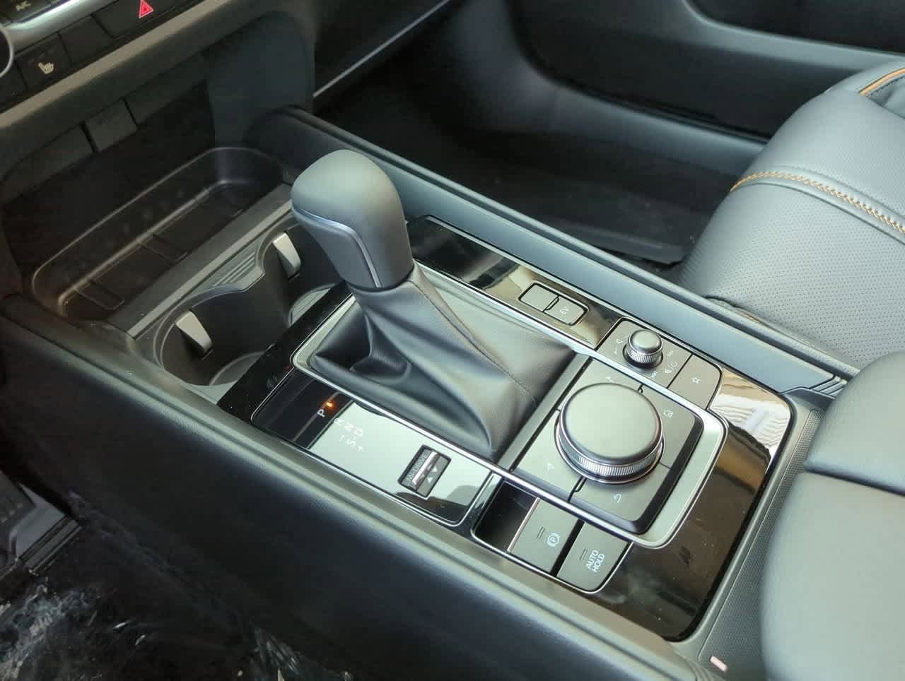 Thumbnail: 2025 Mazda CX-50 - 31