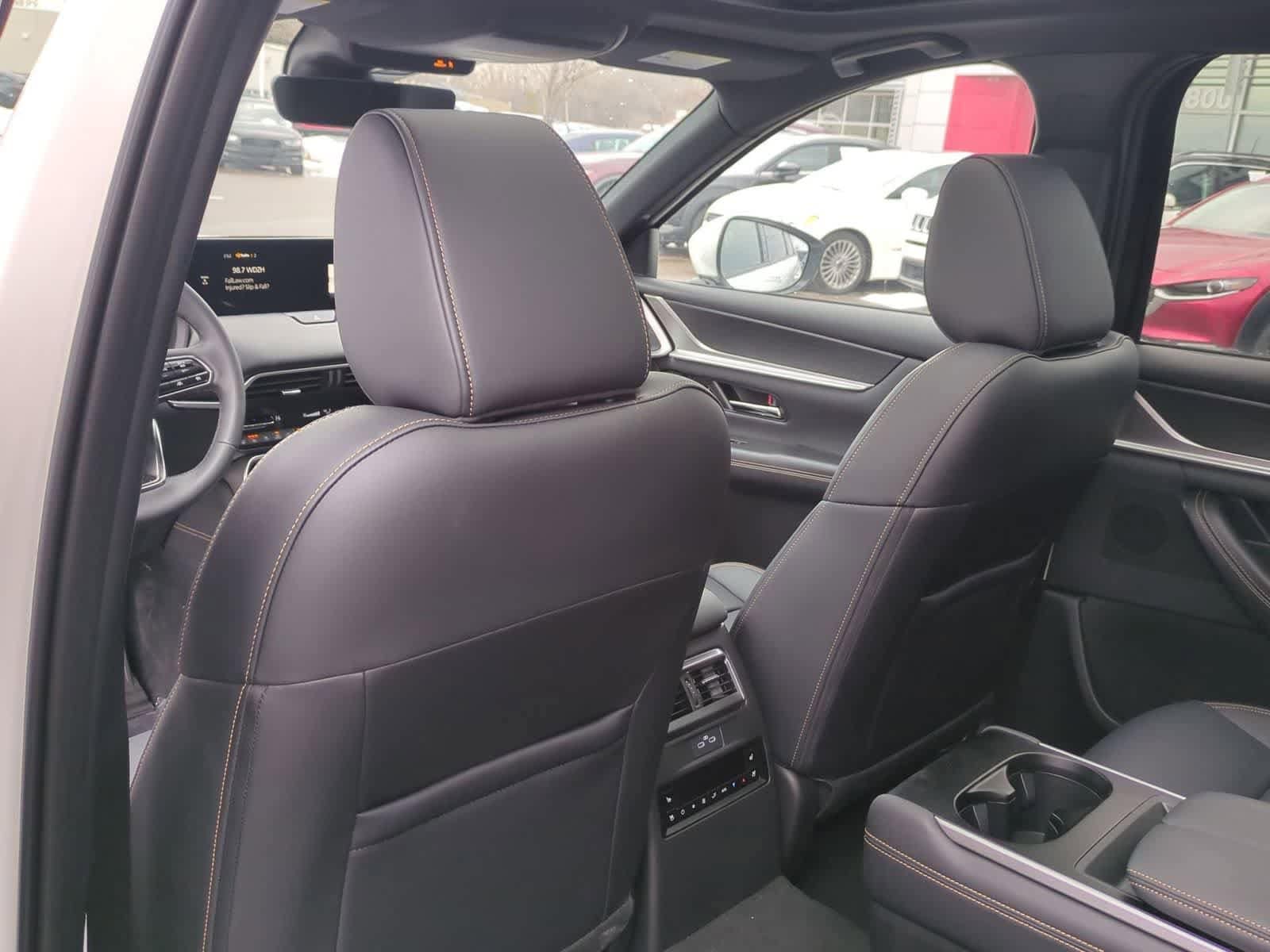 Thumbnail: 2026 Mazda CX-90 - 17