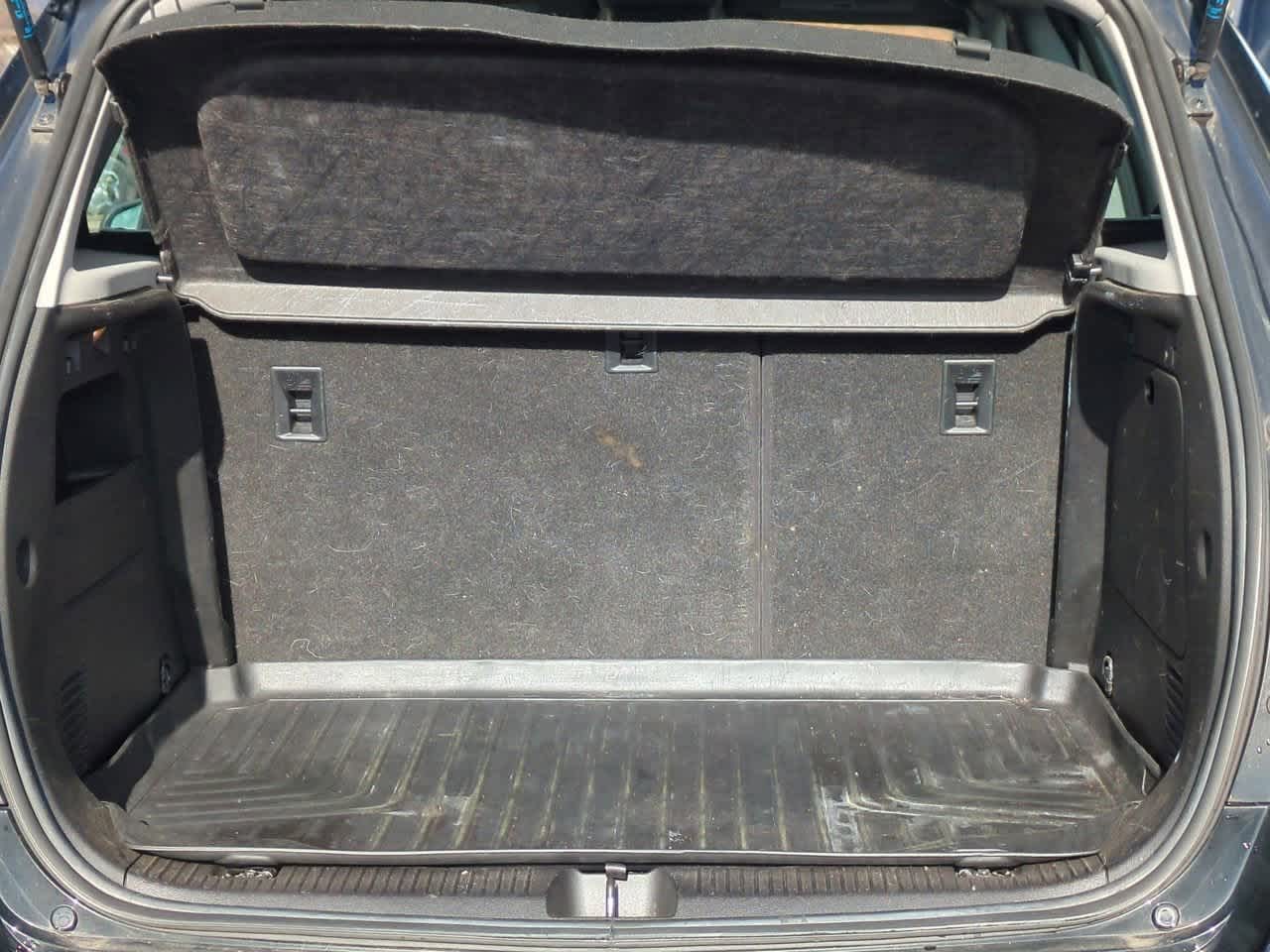 Thumbnail: 2017 Chevrolet Trax - 31