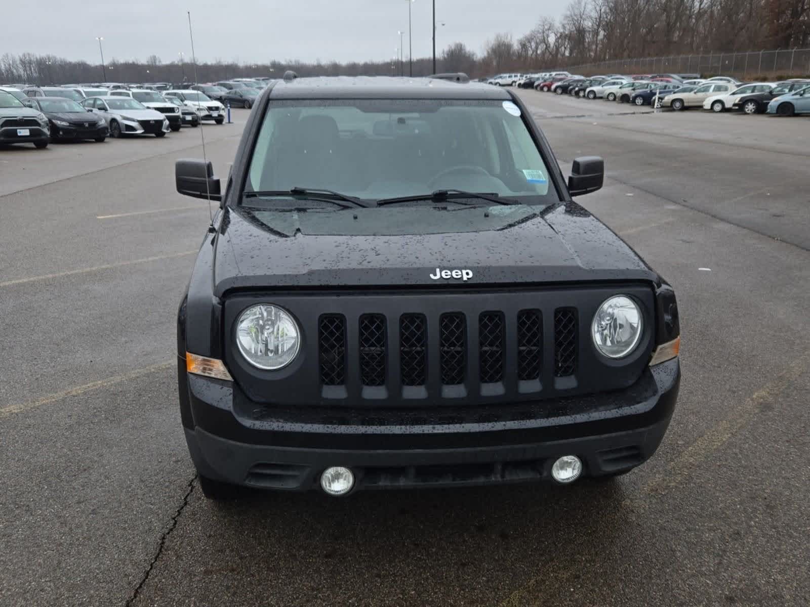 Thumbnail: 2016 Jeep Patriot - 7