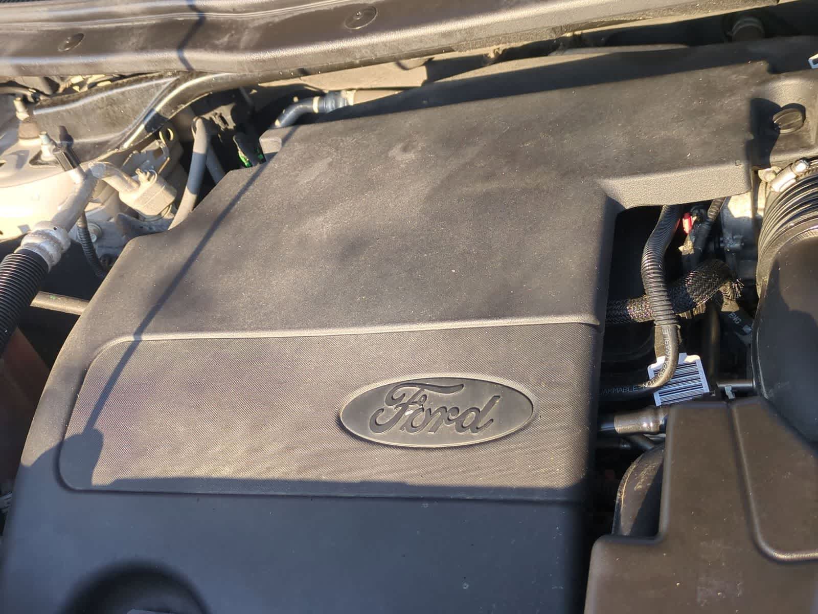 Thumbnail: 2016 Ford Explorer - 14