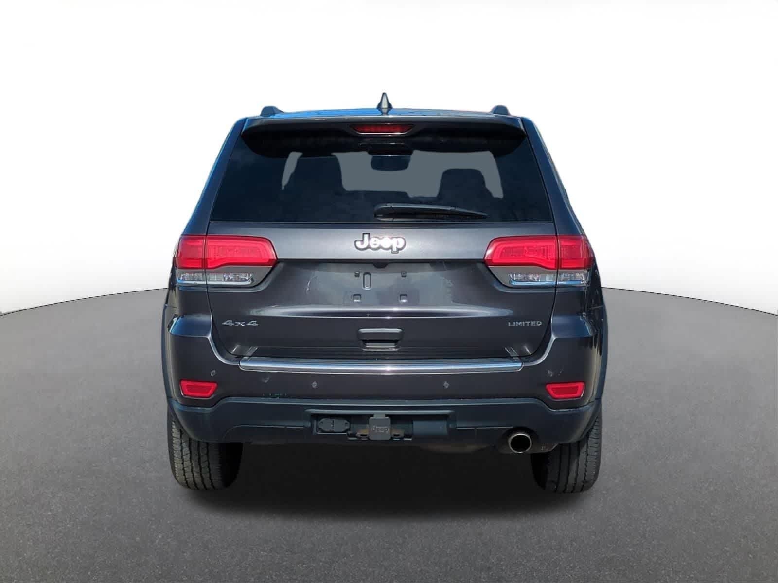 Thumbnail: 2018 Jeep Grand Cherokee - 5