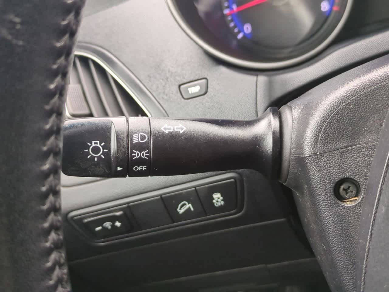 Thumbnail: 2012 Hyundai Tucson - 26